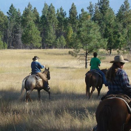 Dream Haven Guest Ranch Hotel Marion Bagian luar foto