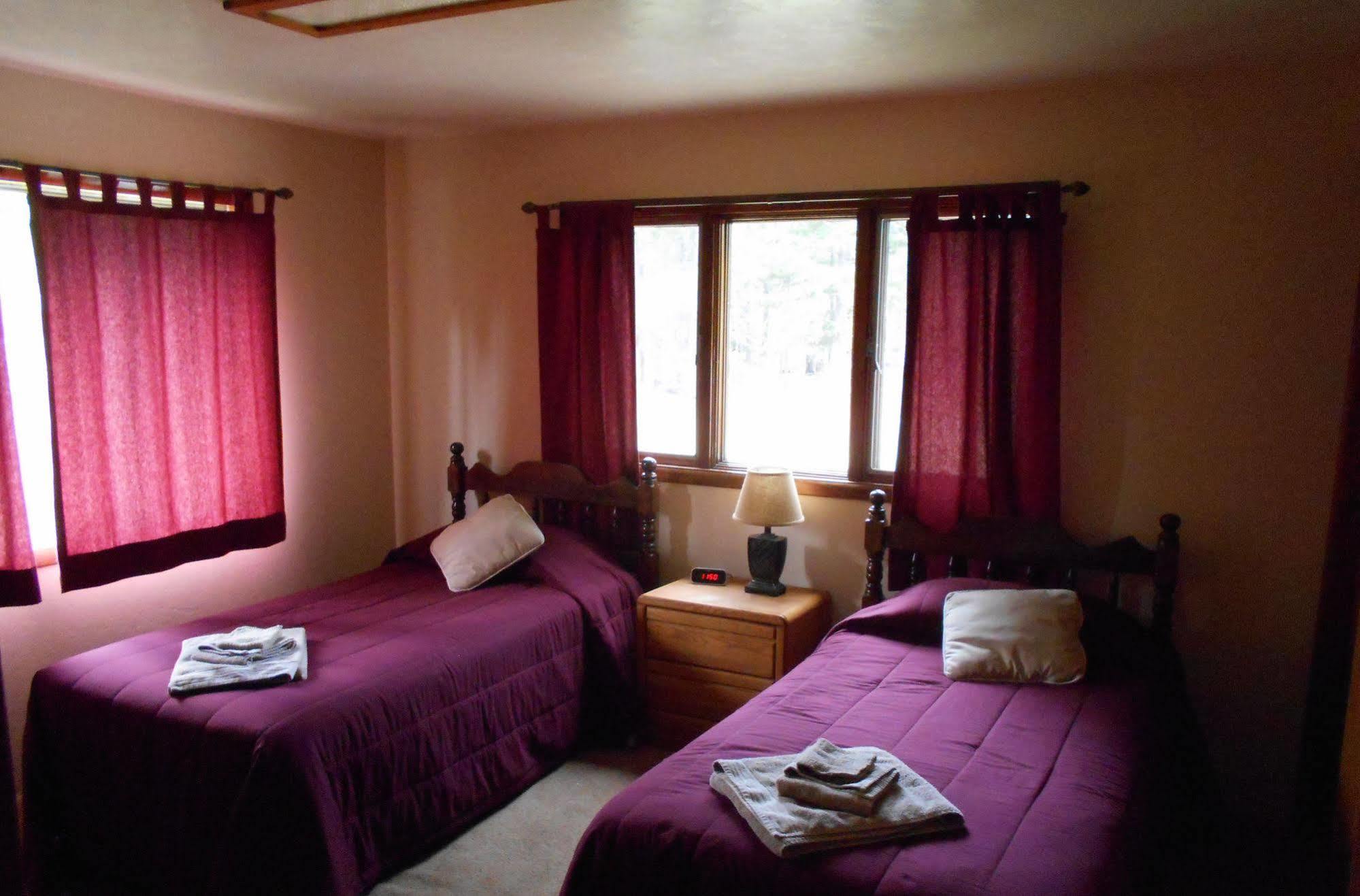 Dream Haven Guest Ranch Hotel Marion Bagian luar foto