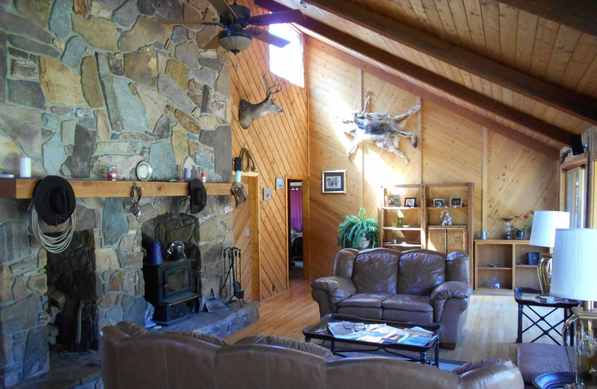 Dream Haven Guest Ranch Hotel Marion Bagian luar foto